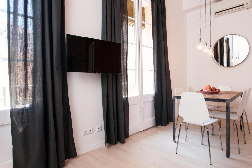 Short Stay Group Gracia Serviced Apartments Βαρκελώνη Δωμάτιο φωτογραφία