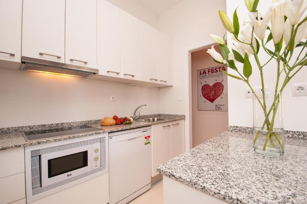 Short Stay Group Gracia Serviced Apartments Βαρκελώνη Δωμάτιο φωτογραφία